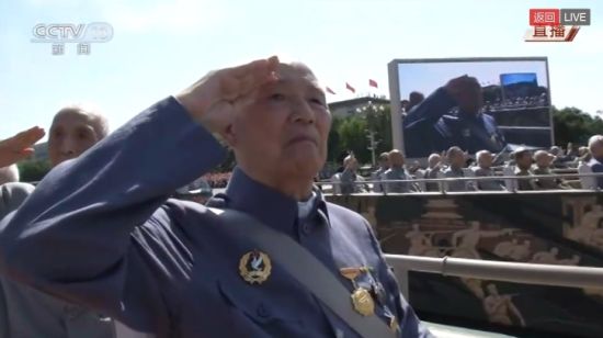 抗战老兵平均年龄90岁。