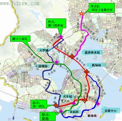 昨日,厦门市brt建设工程指挥部办公室副主任王昆明,在执掌厦门市市长