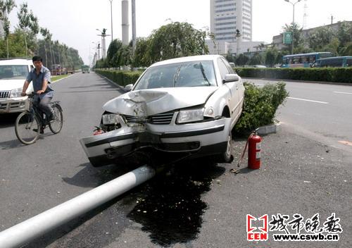 仨车祸 注意点能避免(图文)