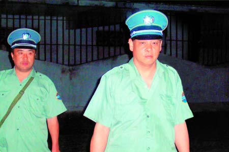 61号平安英雄:陈耀宗同志事迹