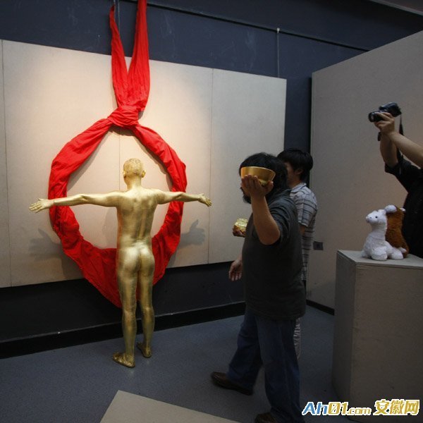 久月 昭善作 裸金太  明報月刊