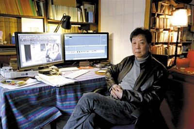历时三年多的寻找、拍摄、剪辑,这台电脑帮徐星完成了135分钟的纪录片《罪行摘要》。 历时三年多的寻找、拍摄、剪辑,这台电脑帮徐星完成了135分钟的纪录片《罪行摘要》。