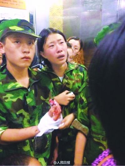 湖南教官与师生军训冲突