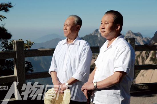 《历史转折中的邓小平》剧照