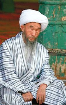 居玛·塔伊尔大毛拉资料图片