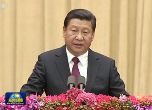 习近平等7常委与3000余名中外人士共庆国庆 央视截图