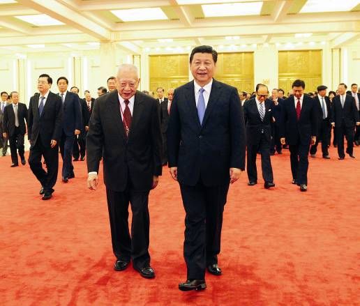 2014年9月22日，习近平会见香港工商界专业界访京团。