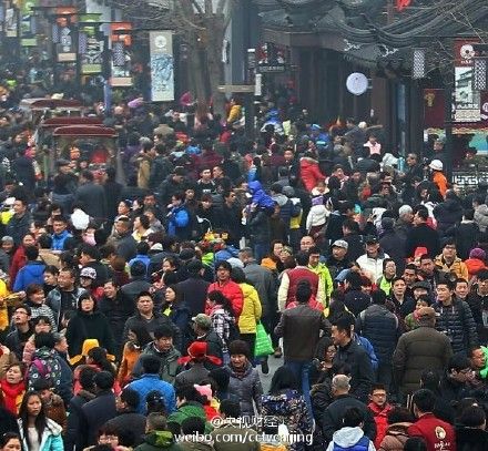 各地景区游客爆满