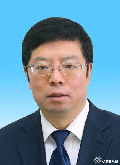 清华大学校长邱勇