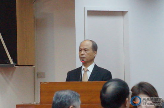 台湾“财政部长”张盛和