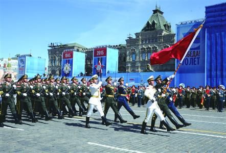 5月7日，莫斯科举行卫国战争胜利70周年阅兵最后一次彩排，中国人民解放军三军仪仗队亮相。