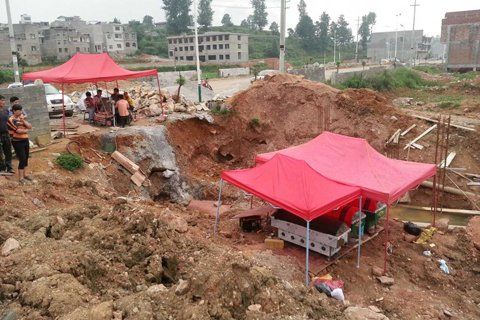   　　当地村民供图。