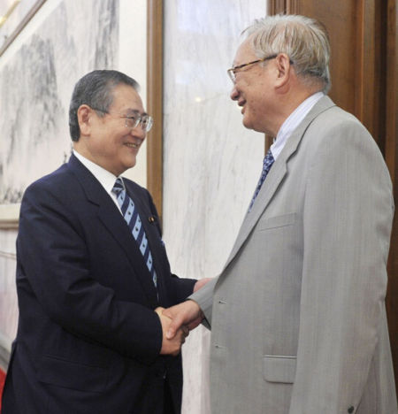 唐家璇会见野田毅