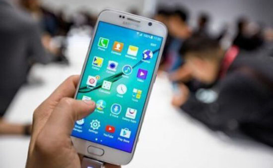 三星手机被指预装软件40多个且很多卸载不掉