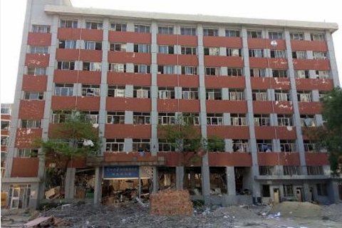 爆燃现场。图片来自央视新闻官方微博