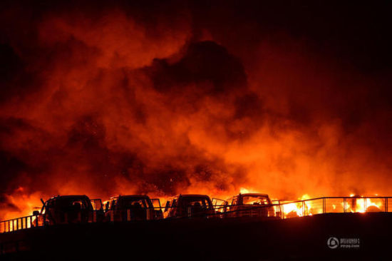 天津滨海新区发生剧烈爆炸