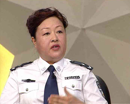 北京市女子监狱监狱长李瑞华做客会客厅