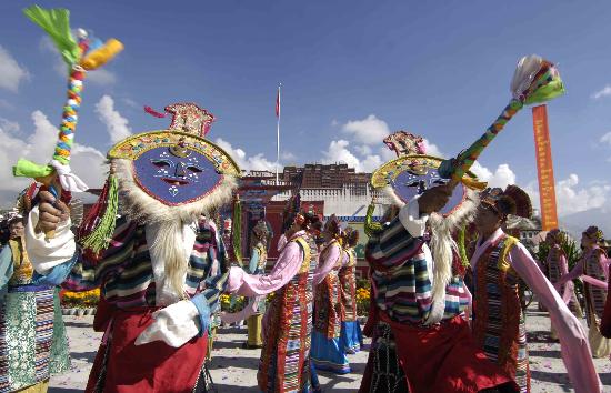 图文:拉萨雪顿节拉开帷幕(1)