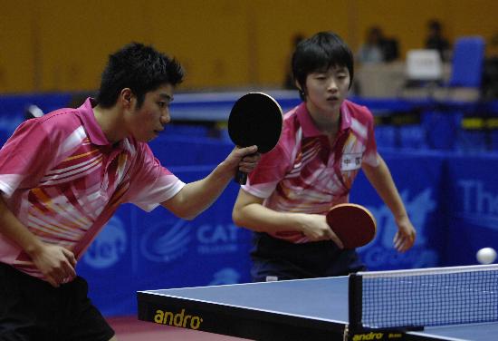 当日,在曼谷大运会乒乓球混双决赛中,饶静文/林晨战胜中国选手刘娟