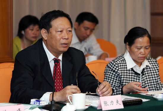 国内新闻 正文     十七大海南团代表张力夫在讨论时说,党的理论的不