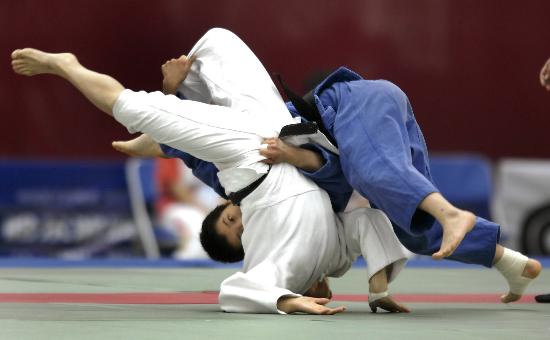 图文:柔道――城运会柔道赛况(8)