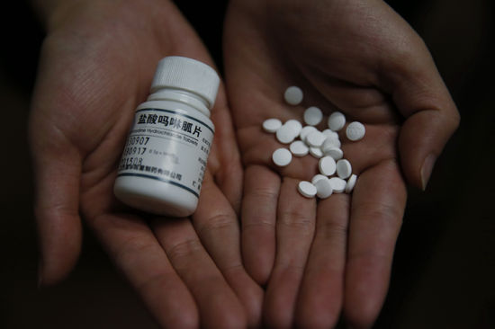 盐酸吗啉胍片（俗称病毒灵），一瓶药100片，在药店只售1.5元。