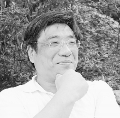 　　中国社会科学院新闻与传播研究所副所长、研究员 唐绪军