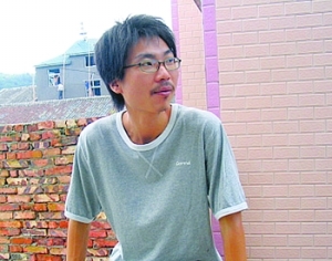 　　B02版