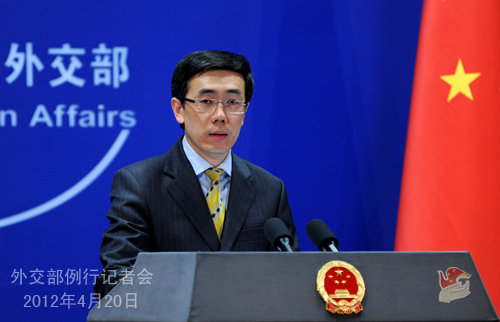　　2012年4月20日，外交部发言人刘为民主持例行记者会。