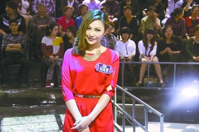 　　问：君不见黄河之水天上来 答：一江春水向东流