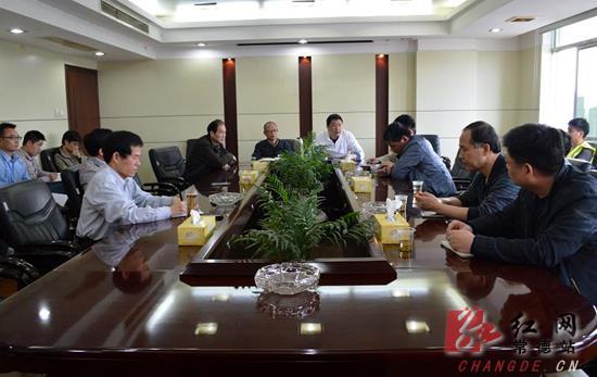 常德將下大力氣整治樹木遮擋交通設施問題