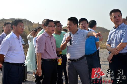 永州市工业园区建设现场会与会领导走进冷水滩