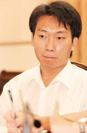 综合 正文   陈世豪生前的拍档何sir表示,损失一个手足般的兄弟,"心不