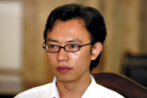 便衣   陈世豪之死   2007年7月6日凌晨3时,为追捕抢劫歹徒而负伤的