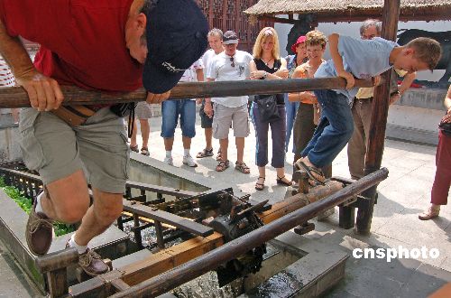 农耕文明是吴地文明的源头,早在7000多年前,吴地就已跨入耜耕农业阶段