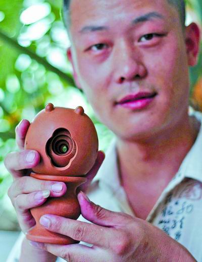 区人民法院关于洛阳市民孙震状告"世界陶王"邢良坤先生的一审判决书