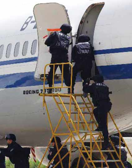 中国反劫机演习备战奥运