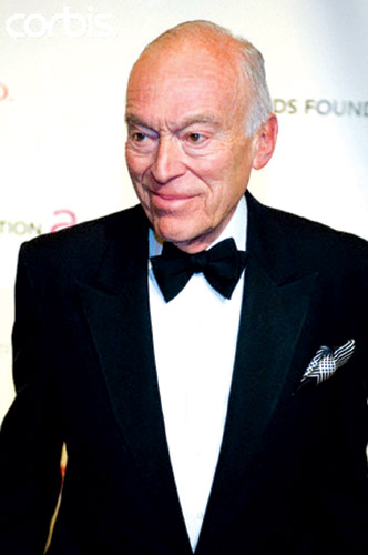 莱昂纳德·劳德雅诗兰黛之子:入行先当推销员如果说埃斯特·劳德是一