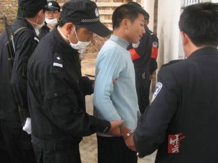 震惊全国的广南特大袭警案画上句号袭警案犯赵忠文被执行死刑