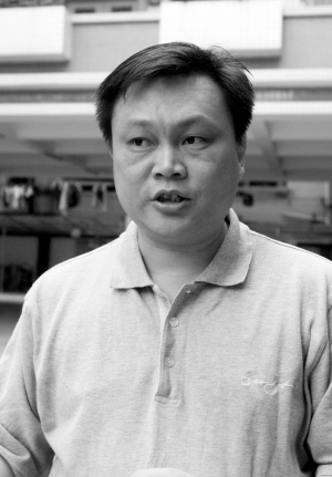 容礼(清水濠小学校长)叶敏韬(小学生)容礼(清水濠小学校长)党和政府对