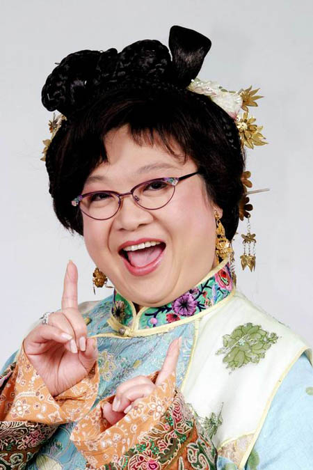 沈殿霞病重闭关吸氧气