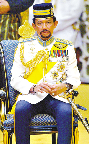 英国《每日电讯报》10日报道,英国枢密院判决文莱苏丹哈桑纳尔