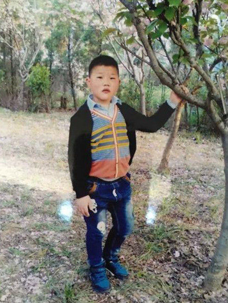 王新红提供的儿子王志强生前照片