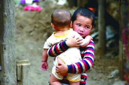 中国农村绝对贫困人口_农村贫困人口构成(3)
