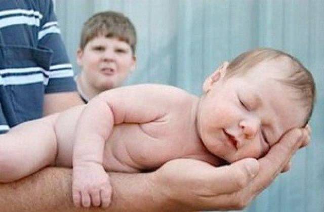 熊孩子爆笑抢镜