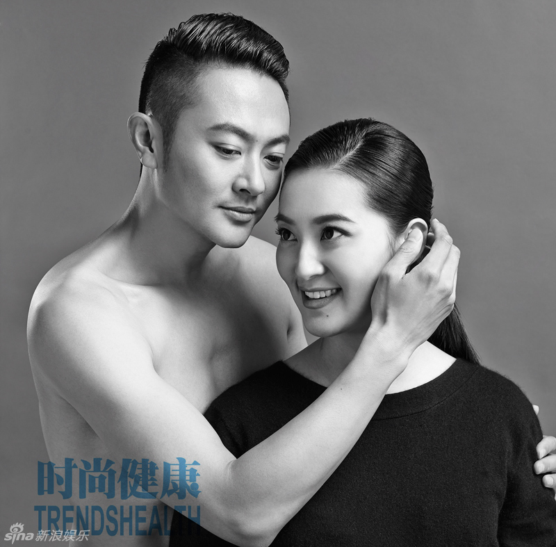 印小天携孕妻拍写真