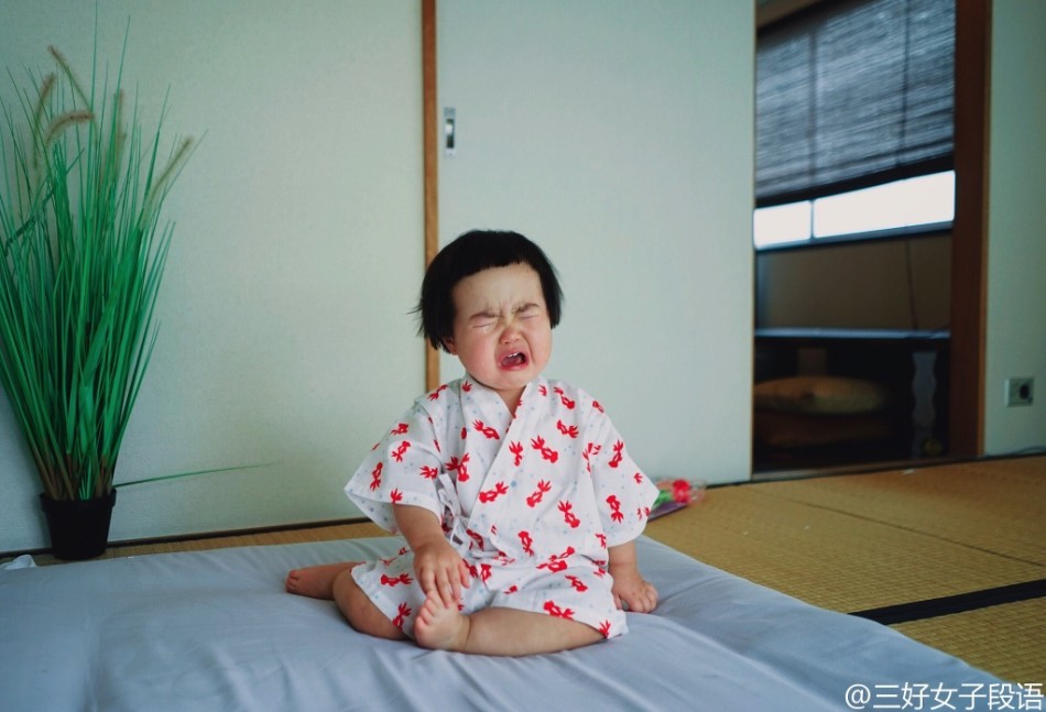 最近一位芳龄18个月的吃货萌宝也因为大胃走红啦!她的名字叫做小蛮.