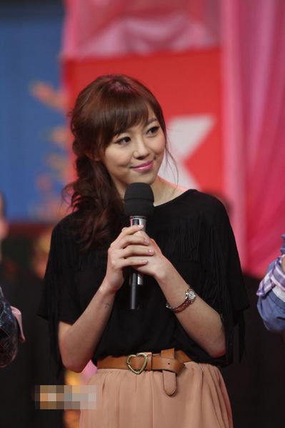 组图:度娘刘冬素颜曝光 围观美女真实面目