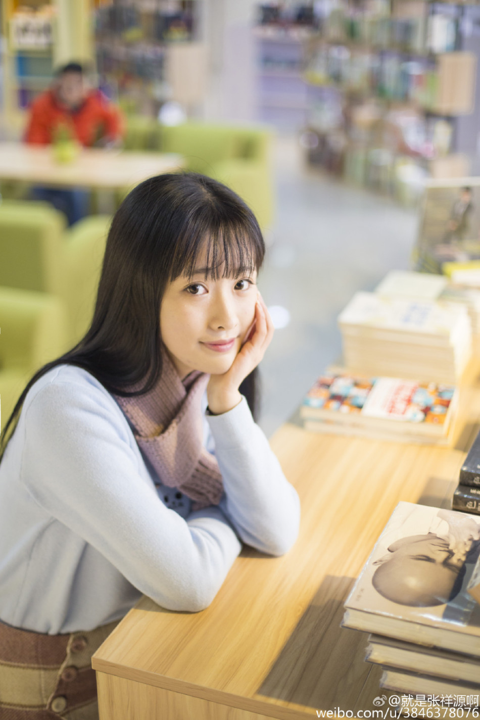 组图:工科女也可文艺清新 写真酷似苍井优