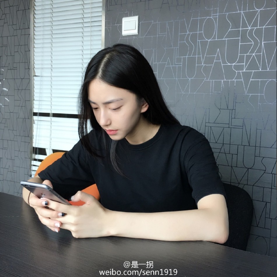 组图:武大新任校花神似张天爱 颜值秒杀黄灿灿_高清图集_新浪网